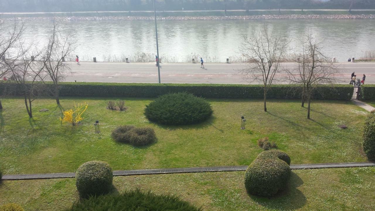 Verona Amazing River View Экстерьер фото